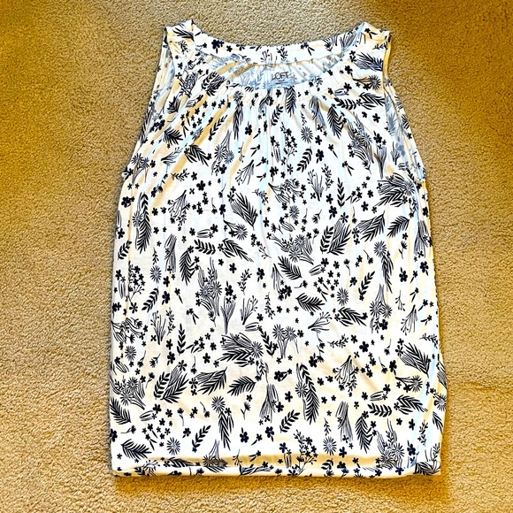 Loft Sleeveless Top - Picture 2 of 5